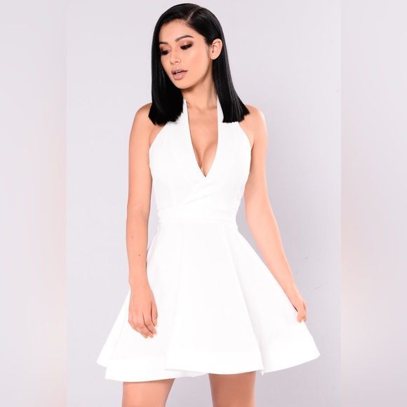 Luxxel Dresses & Skirts - Marilyn Monroe white dress